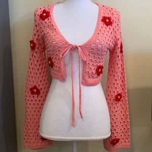 Cider Light Pink Floral Crochet Crop Top